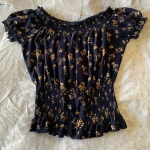 Navy blue blouse w floral print